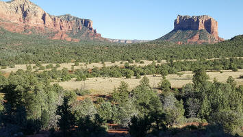 View to the southeast from Templeton Trail - Base of Cathedral Rock - Picture 38