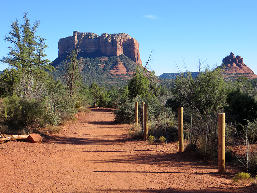 The beginning of Bell Rock Pathway - Bell Rock and Courthouse Butte can be seen on the horizon.