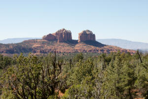Cathedral Rock - Chapel Trail